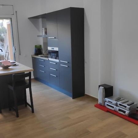 Precioso Apartamento Con Magnifico Patio. Sant Feliu de Llobregat Exteriér fotografie
