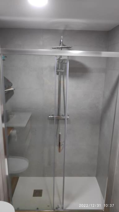 Precioso Apartamento Con Magnifico Patio. Sant Feliu de Llobregat Exteriér fotografie