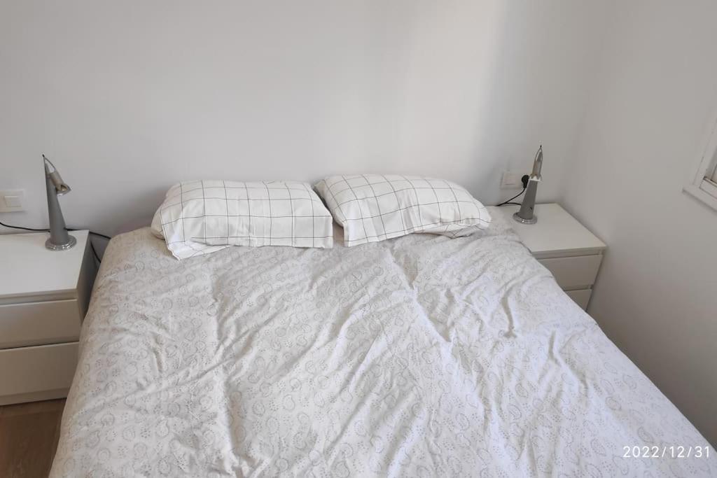 Precioso Apartamento Con Magnifico Patio. Sant Feliu de Llobregat Exteriér fotografie